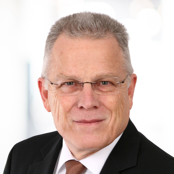 Profilbild von Herrn Dr.-Ing. Wolfgang Sturz, dem Geschäftsführer der IMK Gruppe GmbH